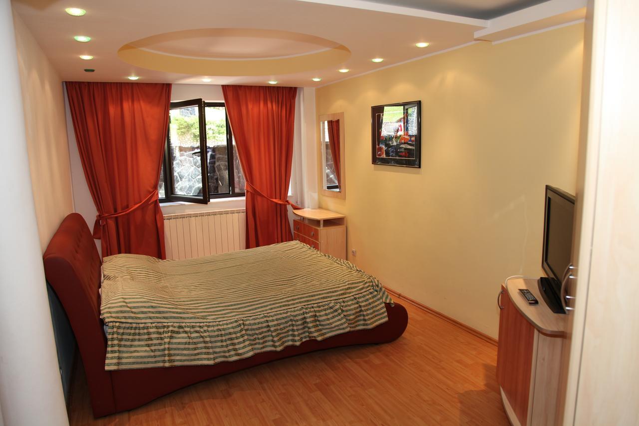 Pensiunea Mihaela Poiana Brasov Extérieur photo