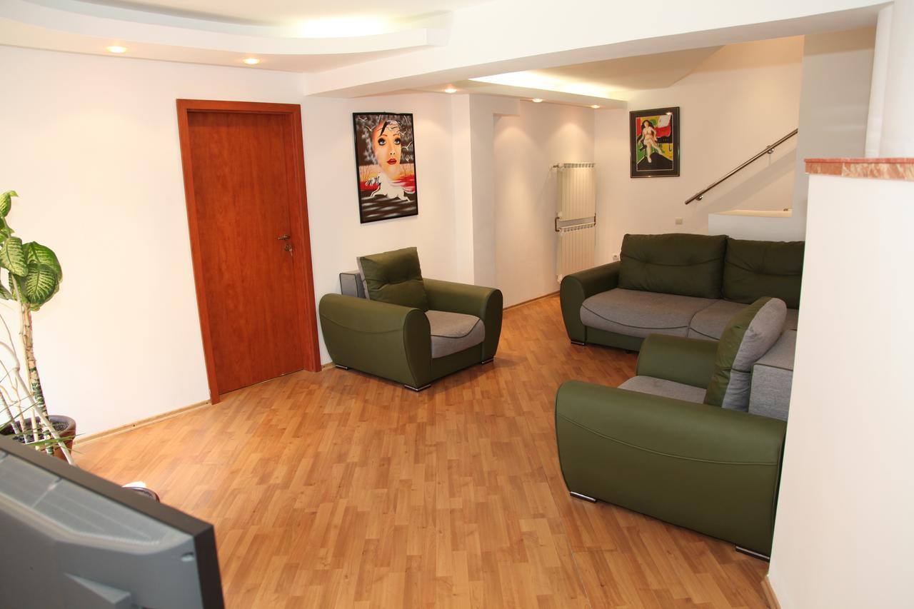 Pensiunea Mihaela Poiana Brasov Extérieur photo